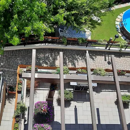 Апартаменты La Terrazza Casa *