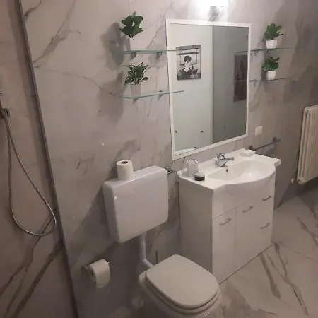 La Terrazza Casa Апартаменты Каренно